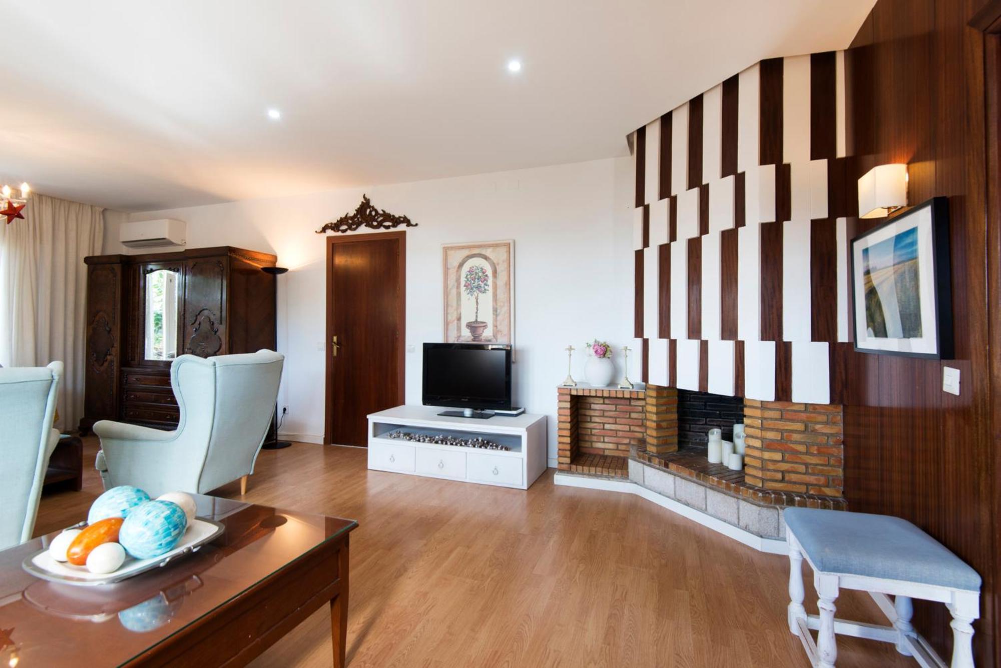 Queen Of The Ocean Villa: Stately Style House With Pool Málaga Kültér fotó