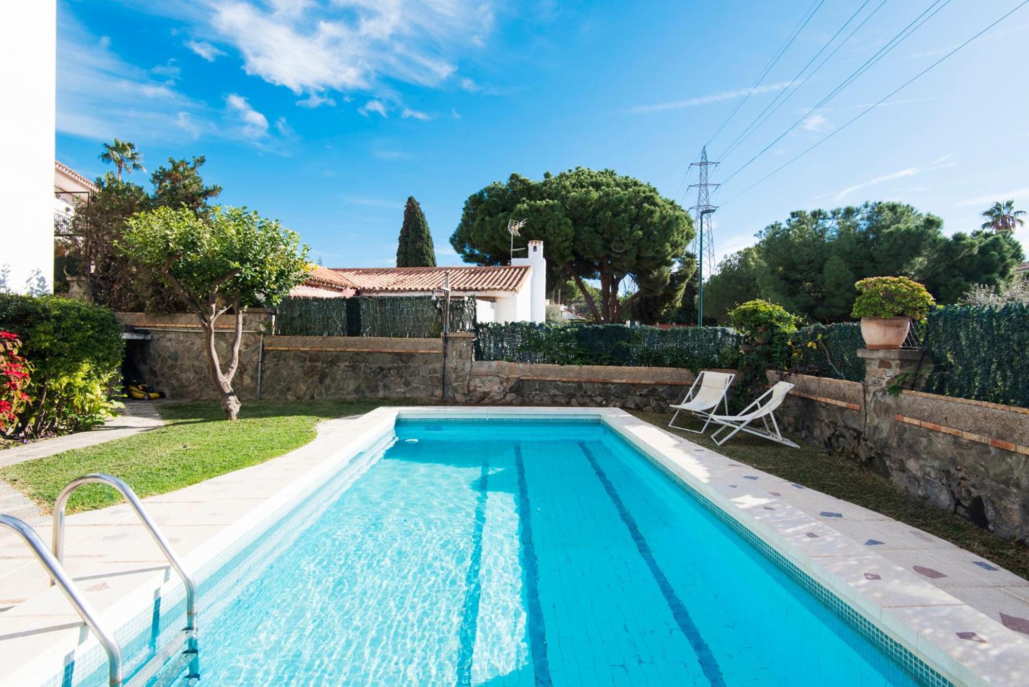 Queen Of The Ocean Villa: Stately Style House With Pool Málaga Kültér fotó